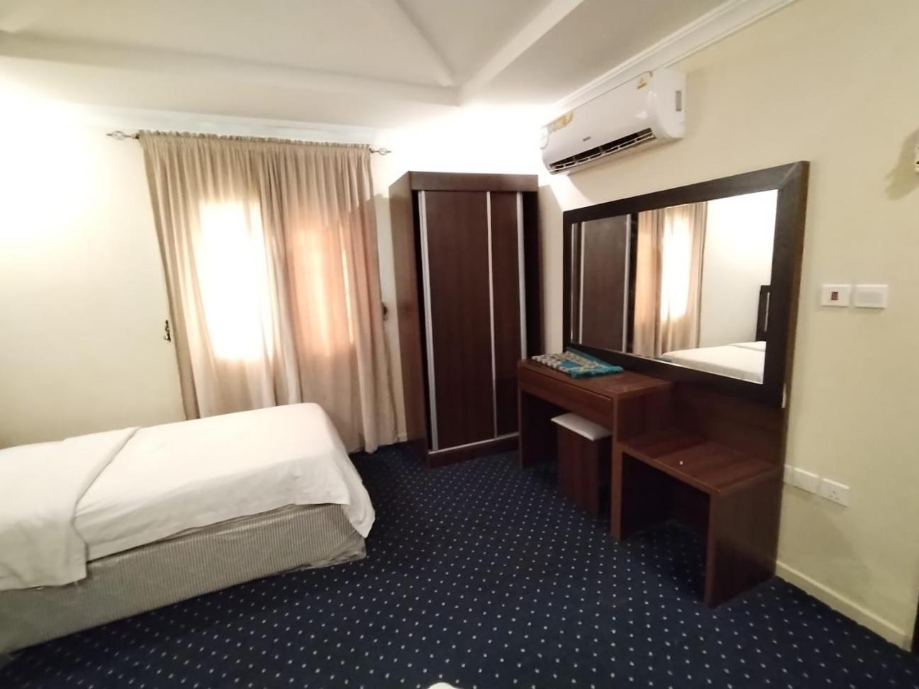 فندق الفرسان المتحدة فرع الفيصلية Aparthotel Yidda Exterior foto