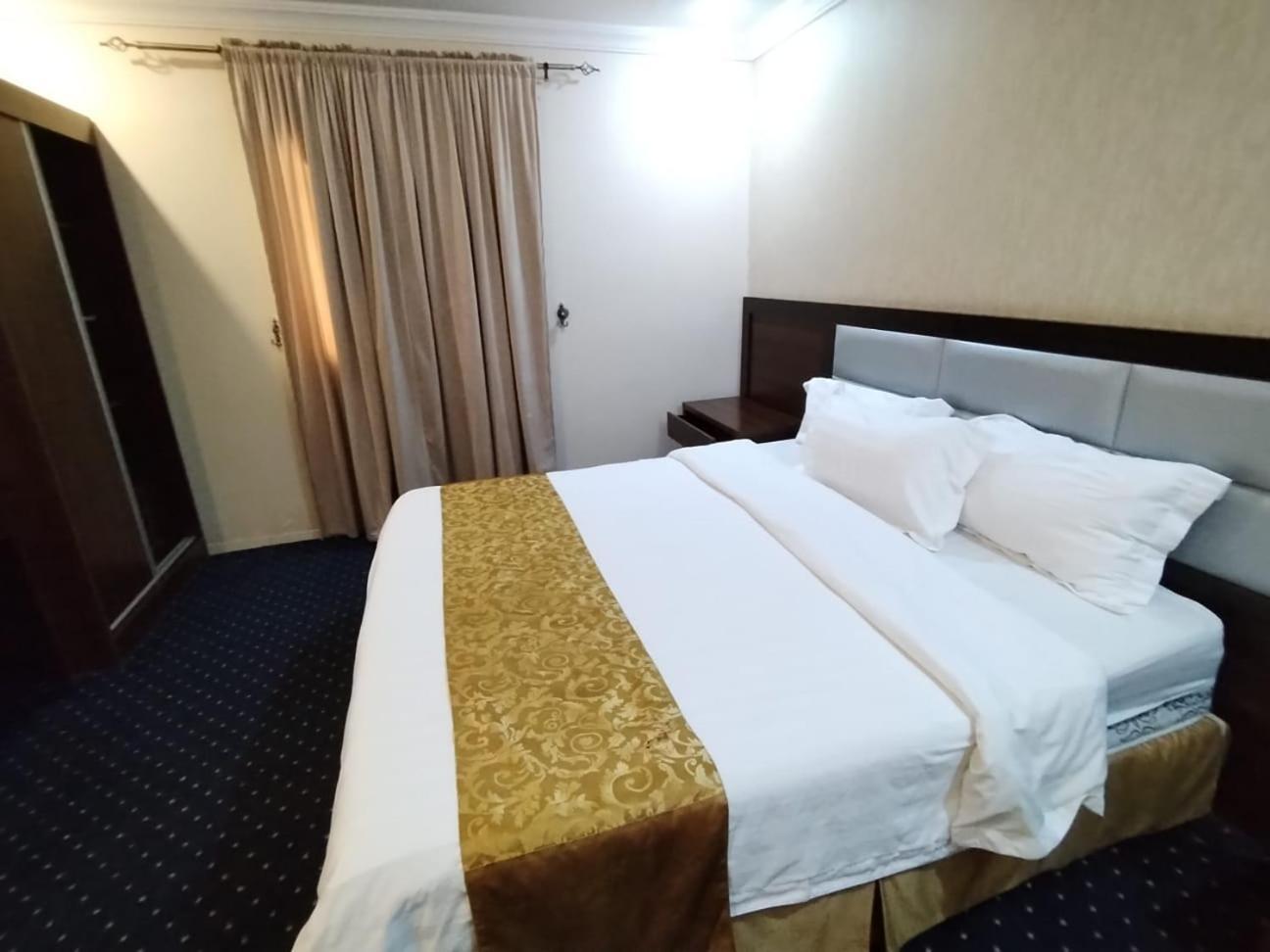 فندق الفرسان المتحدة فرع الفيصلية Aparthotel Yidda Exterior foto