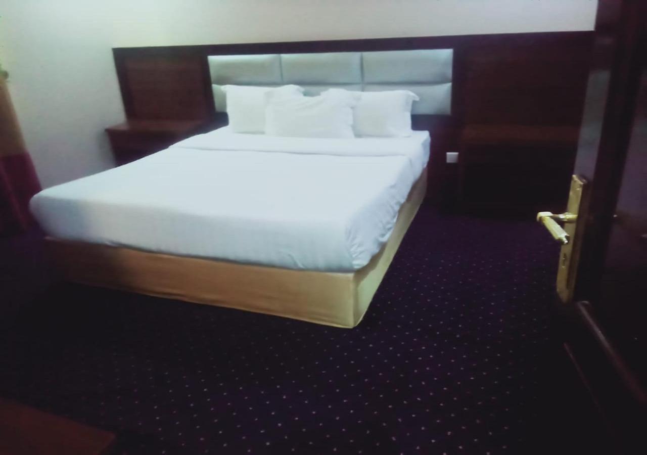 فندق الفرسان المتحدة فرع الفيصلية Aparthotel Yidda Exterior foto